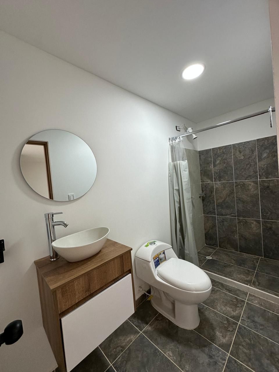 APARTAESTUDIO EN VENTA BARRIO PLAYA REAL